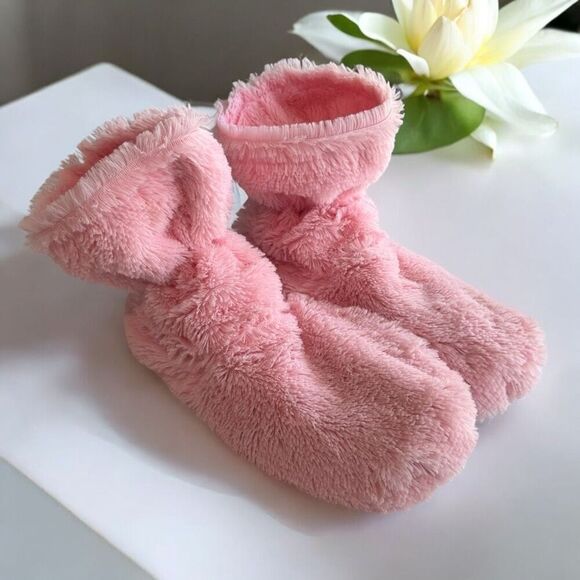 Microwavable Heated Slipper Booties Soothing Aromatherapy Cozy Pink Plush Furry - Picture 3 of 8